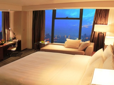 deluxe room - hotel radisson blu plaza - chongqing, china