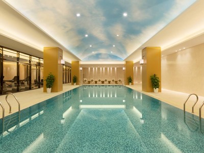 indoor pool - hotel wyndham yuelai - chongqing, china