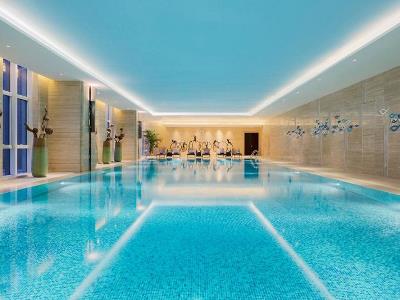indoor pool - hotel wanda realm dandong - dandong, china