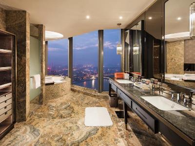 bathroom - hotel hilton fuzhou - fuzhou, china