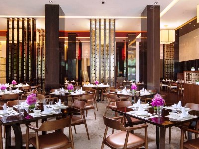 restaurant - hotel yazhou bay, curio collection by hilton - sanya, china