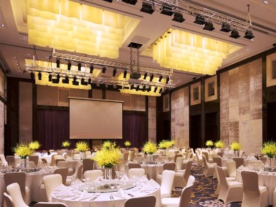 conference room 1 - hotel yazhou bay, curio collection by hilton - sanya, china