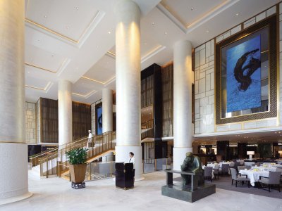 lobby - hotel peninsula beijing - beijing, china