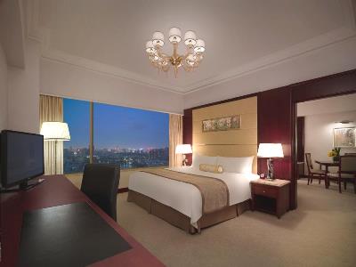 bedroom - hotel shangri-la hotel, wuhan - wuhan, china