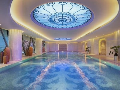 indoor pool - hotel wanda reign wuhan - wuhan, china