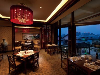 restaurant 1 - hotel doubletree by hilton wuxi - wuxi, china