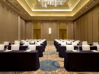 conference room - hotel doubletree by hilton wuyuan bay - xiamen, china