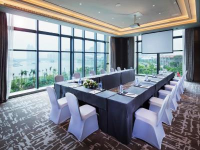 conference room 2 - hotel doubletree by hilton xiamen - haicang - xiamen, china