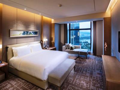 bedroom 2 - hotel doubletree by hilton xiamen - haicang - xiamen, china