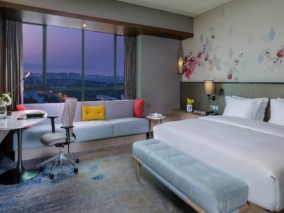 bedroom - hotel hilton garden inn zhongshan guzhen - zhongshan, china