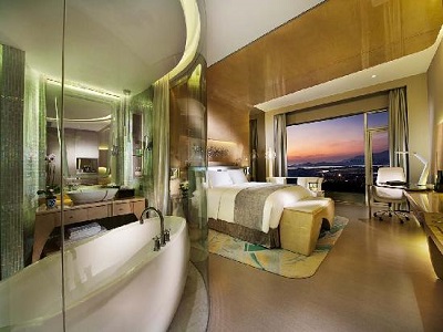 bedroom 1 - hotel wyndham grand qingdao - qingdao, china