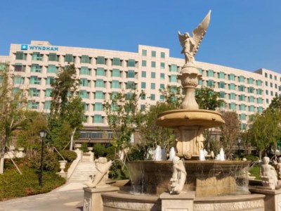 exterior view - hotel wyndham grand qingdao - qingdao, china