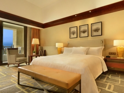 bedroom 1 - hotel hilton qingdao golden beach - qingdao, china