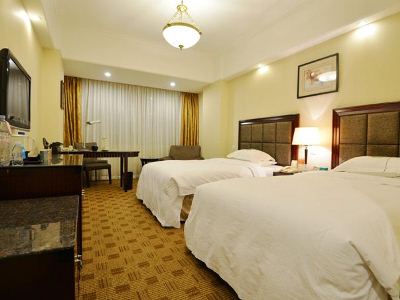bedroom 1 - hotel grand regency - qingdao, china