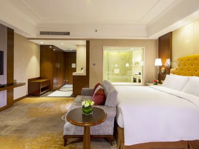 bedroom 3 - hotel doubletree by hilton ningbo-chunxiao - ningbo, china