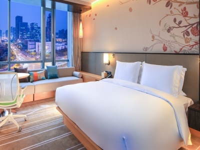 bedroom 1 - hotel hilton garden inn ningbo - ningbo, china