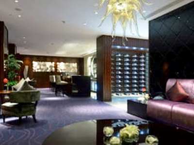bar 1 - hotel howard johnson wyndham ifc plaza ningbo - ningbo, china
