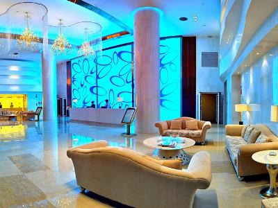 lobby - hotel howard johnson tropical garden plaza - kunming, china