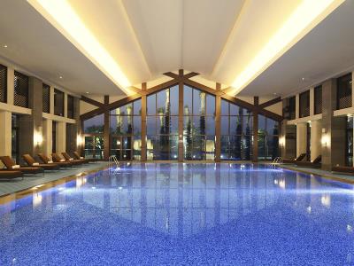 indoor pool - hotel doubletree by hilton jiaxing - jiaxing, china