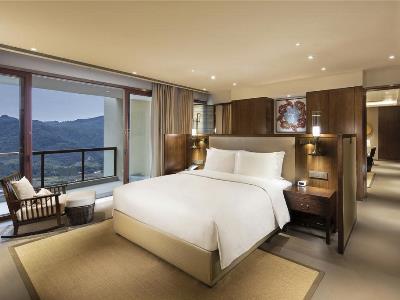 bedroom 4 - hotel hilton huizhou longmen resort - huizhou, china