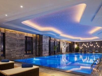 indoor pool - hotel wanda realm longyan - longyan, china