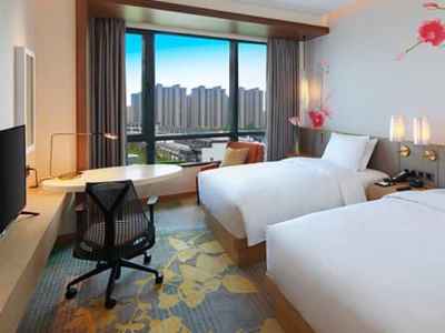 bedroom 1 - hotel hilton garden inn qidong - qidong, china