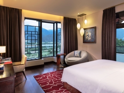 bedroom - hotel hilton linzhi resort - linzhi, china