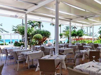 restaurant - hotel sunrise beach - protaras, cyprus