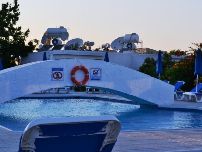 outdoor pool 1 - hotel flokkas hotel apartments - protaras, cyprus