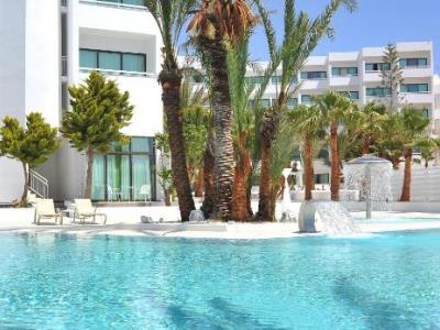 outdoor pool 1 - hotel margadina lounge - ayia napa, cyprus