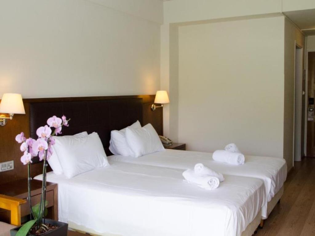 bedroom - hotel rodon hotel and resort - agros, cyprus