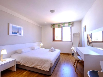 bedroom - hotel les palmiers apartments - annex building - larnaca, cyprus