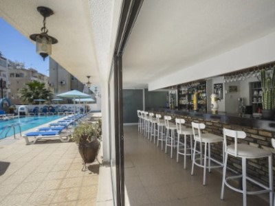 outdoor pool 1 - hotel cactus - larnaca, cyprus