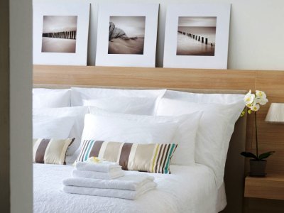 bedroom 6 - hotel sandy beach hotel and spa - larnaca, cyprus