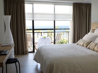 junior suite - hotel sandy beach hotel and spa - larnaca, cyprus