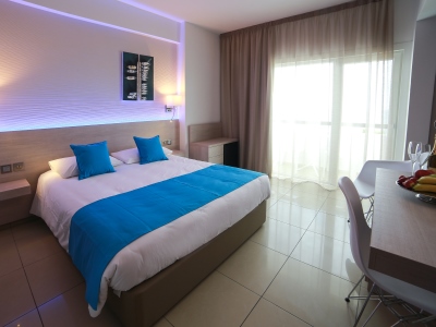 bedroom - hotel les palmiers - larnaca, cyprus