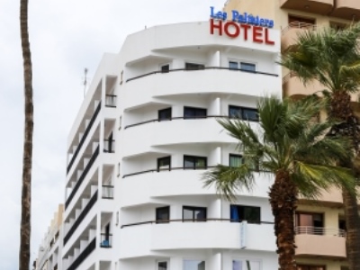 exterior view - hotel les palmiers - larnaca, cyprus