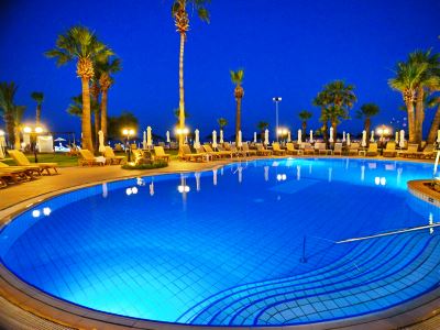 outdoor pool - hotel golden bay beach - larnaca, cyprus