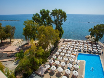 outdoor pool - hotel harmony bay - limassol, cyprus