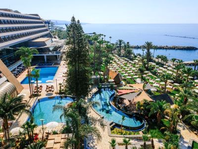 outdoor pool - hotel amathus beach - limassol, cyprus