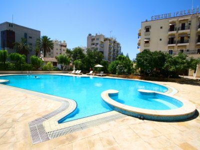 outdoor pool - hotel curium palace - limassol, cyprus
