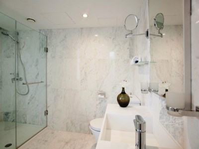 bathroom - hotel classic - nicosia, cyprus