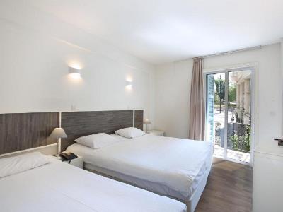 bedroom 3 - hotel centrum - nicosia, cyprus