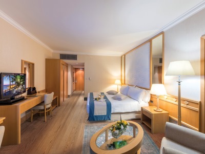 bedroom - hotel asimina suites hotel - paphos, cyprus