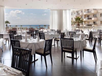 restaurant - hotel capital coast - paphos, cyprus