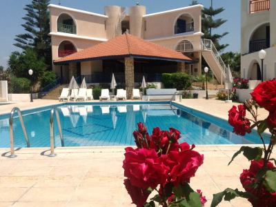 outdoor pool 2 - hotel pandream - paphos, cyprus