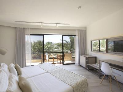 bedroom - hotel venus beach - paphos, cyprus