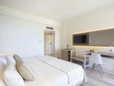 bedroom 4 - hotel venus beach - paphos, cyprus