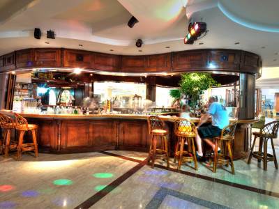 bar - hotel avlida - paphos, cyprus