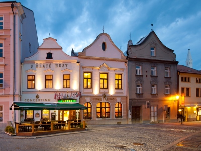 exterior view 1 - hotel concertino - zlata husa - jindrichuv hradec, czech republic